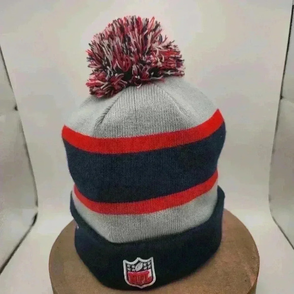 New Era New England Patriots NFL Football Pom Knit Beanie Hat FLEECE LINED. - Picture 3 of 8